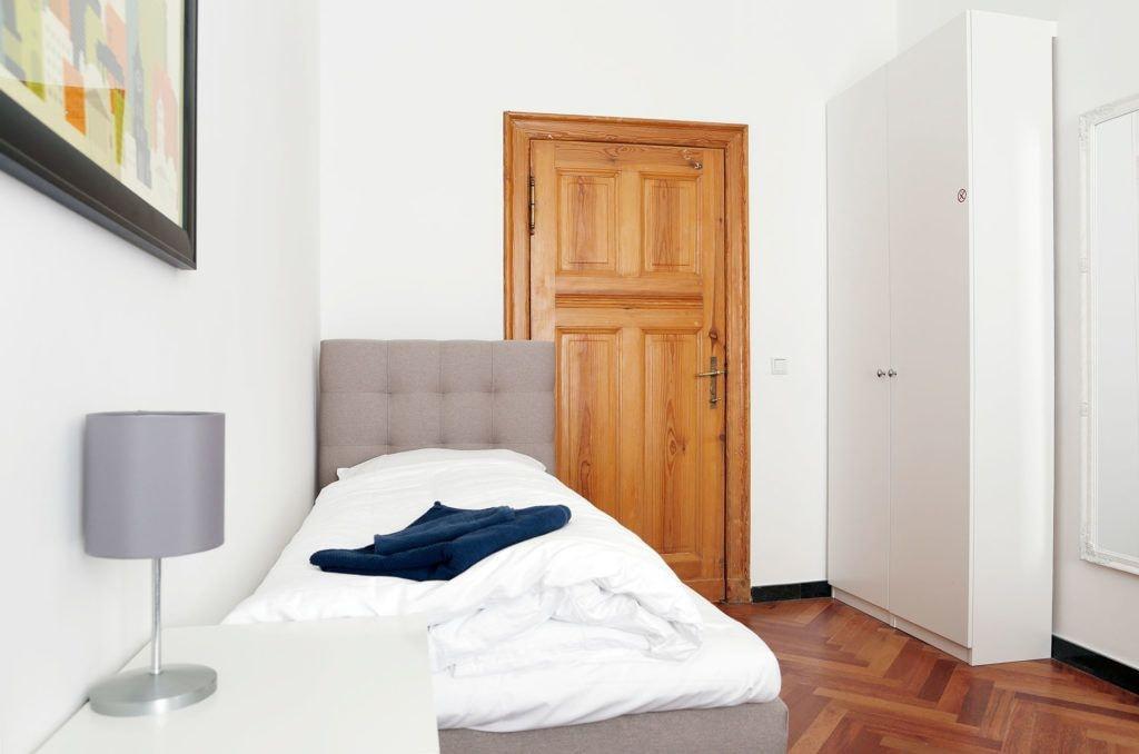 Appartamento Katz By Rockchair L Superhost Status L 3 Bedrooms Boxspringbeds 2 Bathrooms In Center - Cozy Family & Business Flair Welcomes You! Berlino