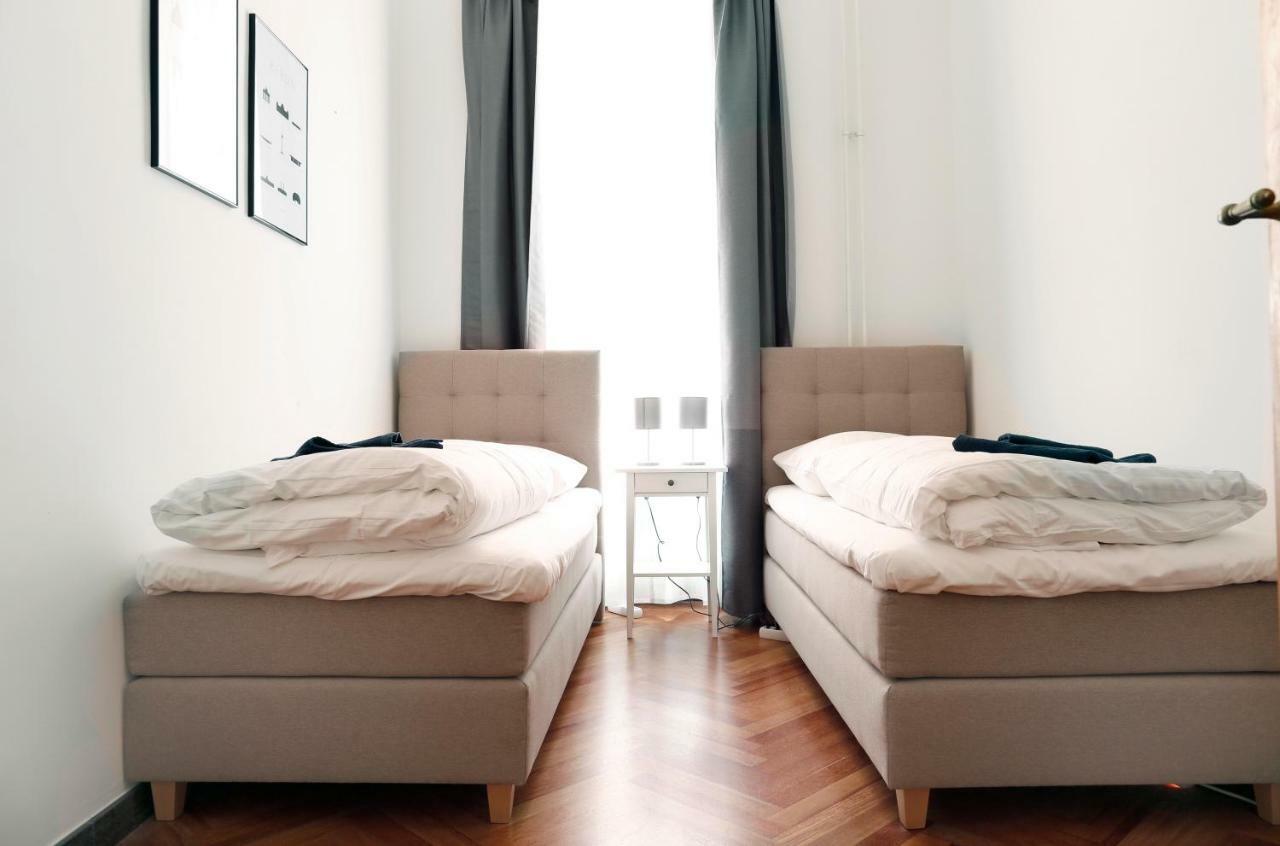 Appartamento Katz By Rockchair L Superhost Status L 3 Bedrooms Boxspringbeds 2 Bathrooms In Center - Cozy Family & Business Flair Welcomes You!